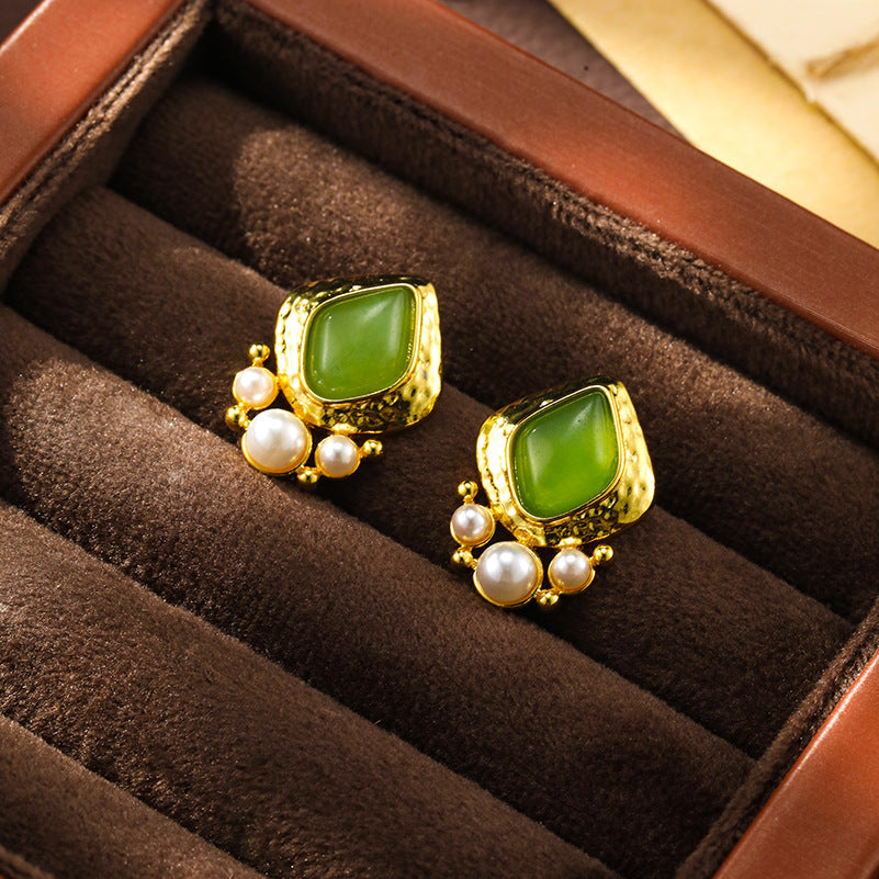 Retro light luxury exquisite earrings pearl earrings silver needle women niche high-end fashion temperament earrings