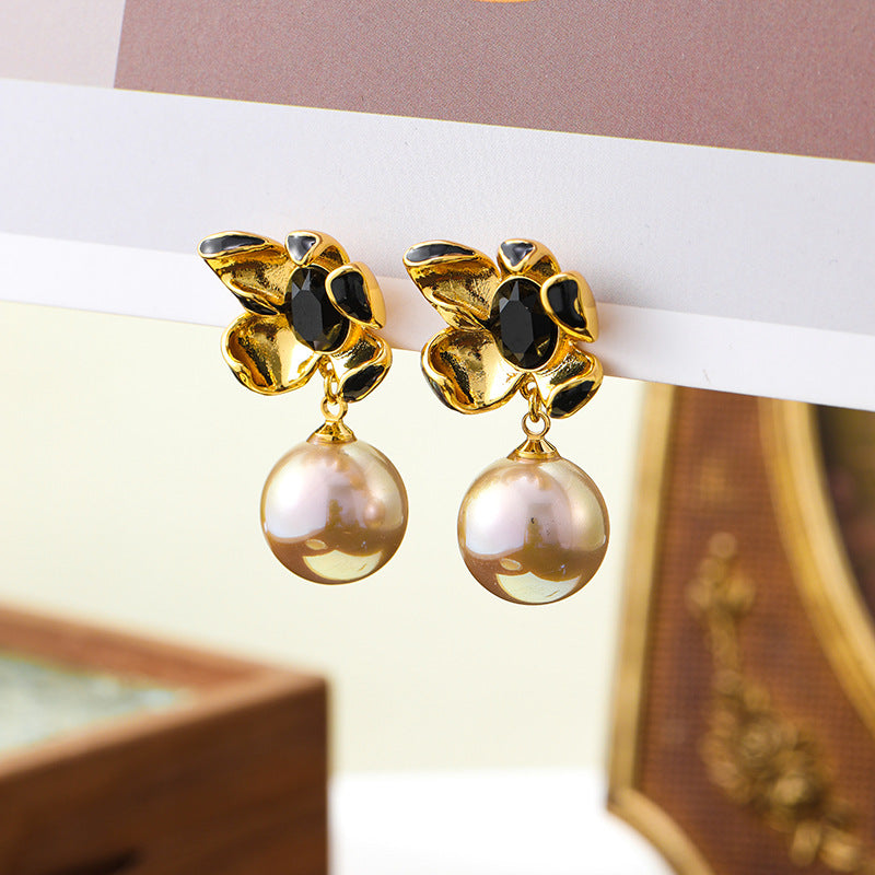 French retro flower champagne gold pearl earrings, high-end vintage luxury earrings