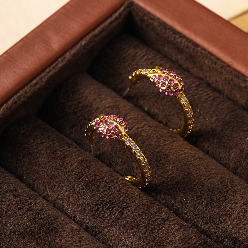 Original exquisite vintage oval spiral zircon earrings for women, niche design, high-end earrings silver needle