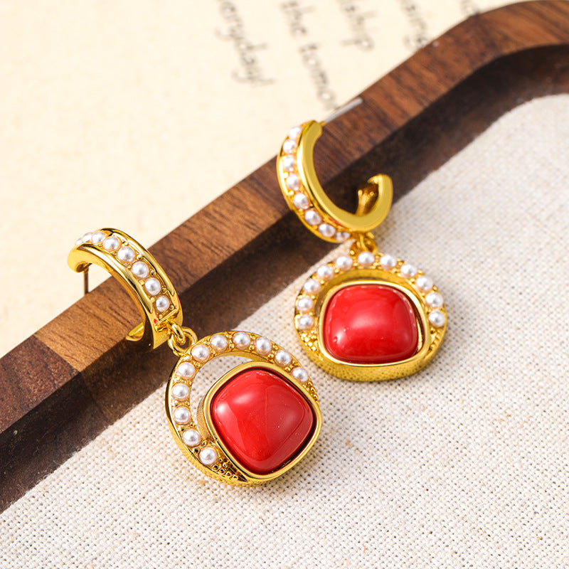 Original French retro elegant inlaid pearl natural stone medieval earrings niche earrings exaggerated earrings
