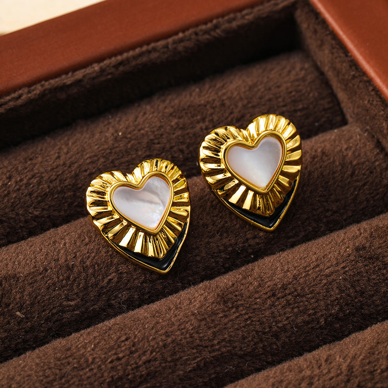 Enamel white mother-of-pearl heart earrings, retro earrings, niche fashion earrings