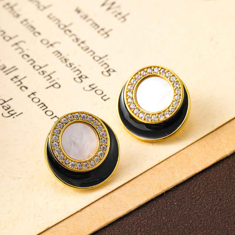 Black and white round oil-dropping white mother-of-pearl zircon earrings niche design Chanel style personality earrings silver needle