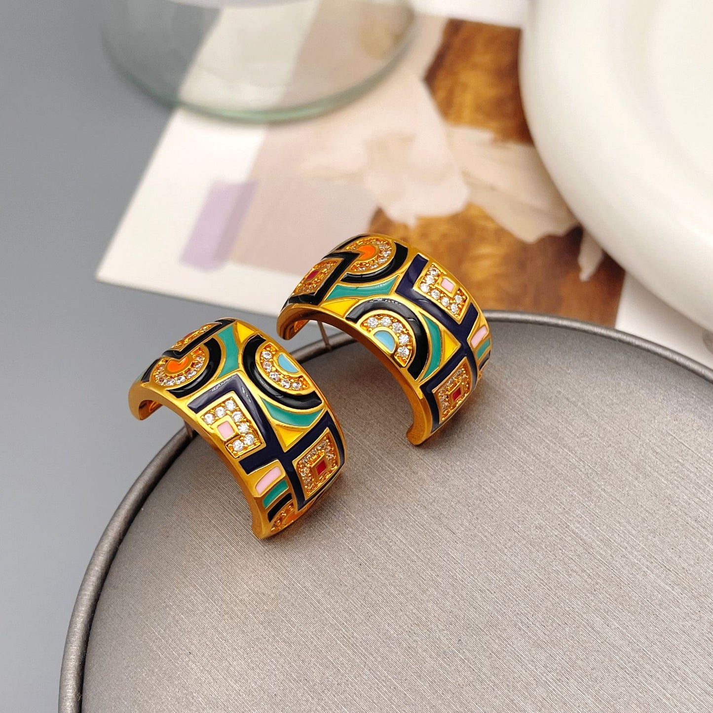 Zircon enamel retro earrings, luxury, niche, personalized earrings