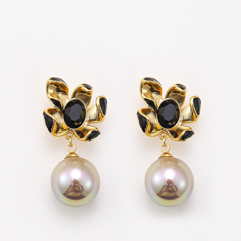 French retro flower champagne gold pearl earrings, high-end vintage luxury earrings