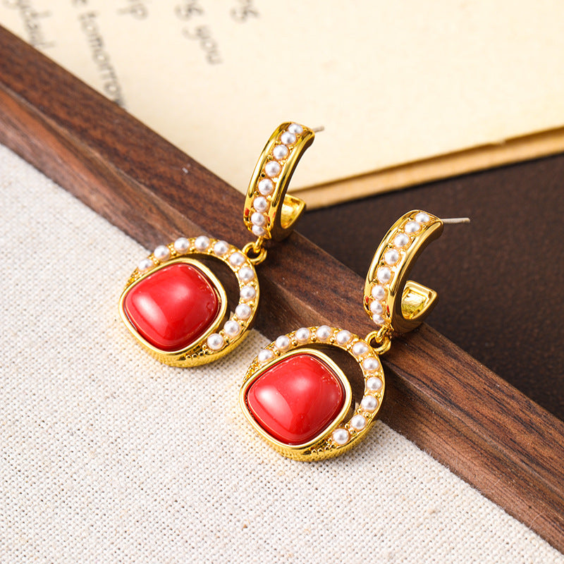 Original French retro elegant inlaid pearl natural stone medieval earrings niche earrings exaggerated earrings