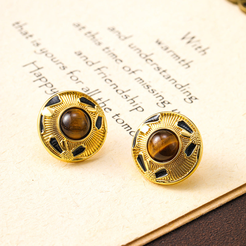 Maillard Retro Tiger Eye Pearl Earrings for Women Niche Design Simple Earrings Holiday Style Silver Needle Earrings