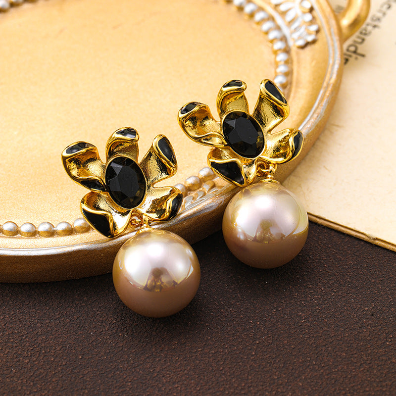 French retro flower champagne gold pearl earrings, high-end vintage luxury earrings