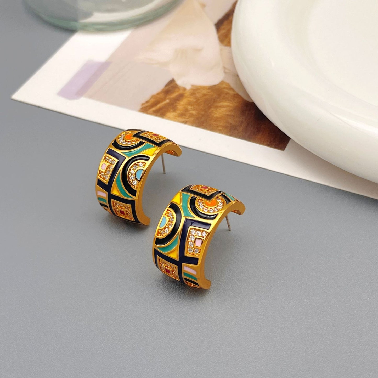 Zircon enamel retro earrings, luxury, niche, personalized earrings