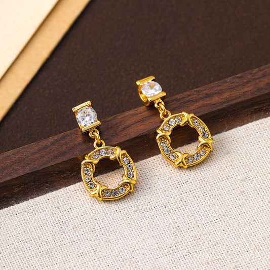 Individuality cool style zircon earrings for women, niche design, temperament earrings, holiday style earrings