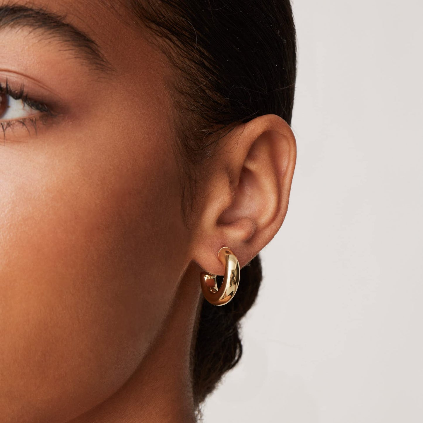 PAVOI 14K Gold Plated Lightweight Chunky Open Hoops for Women | Trendy Gold Hoop Earrings