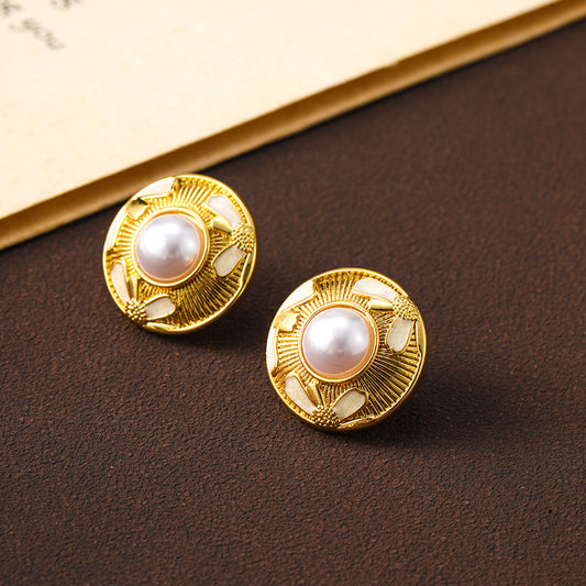 Maillard Retro Tiger Eye Pearl Earrings for Women Niche Design Simple Earrings Holiday Style Silver Needle Earrings