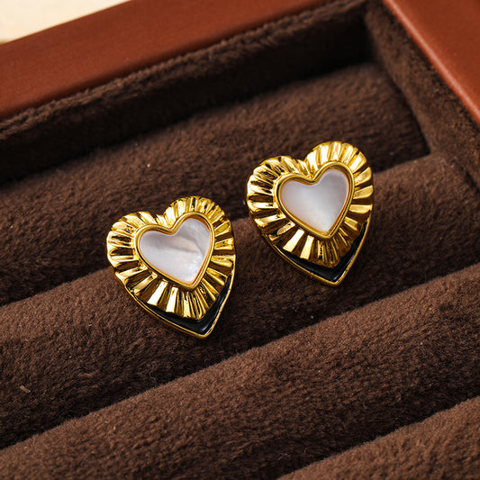 Enamel white mother-of-pearl heart earrings, retro earrings, niche fashion earrings