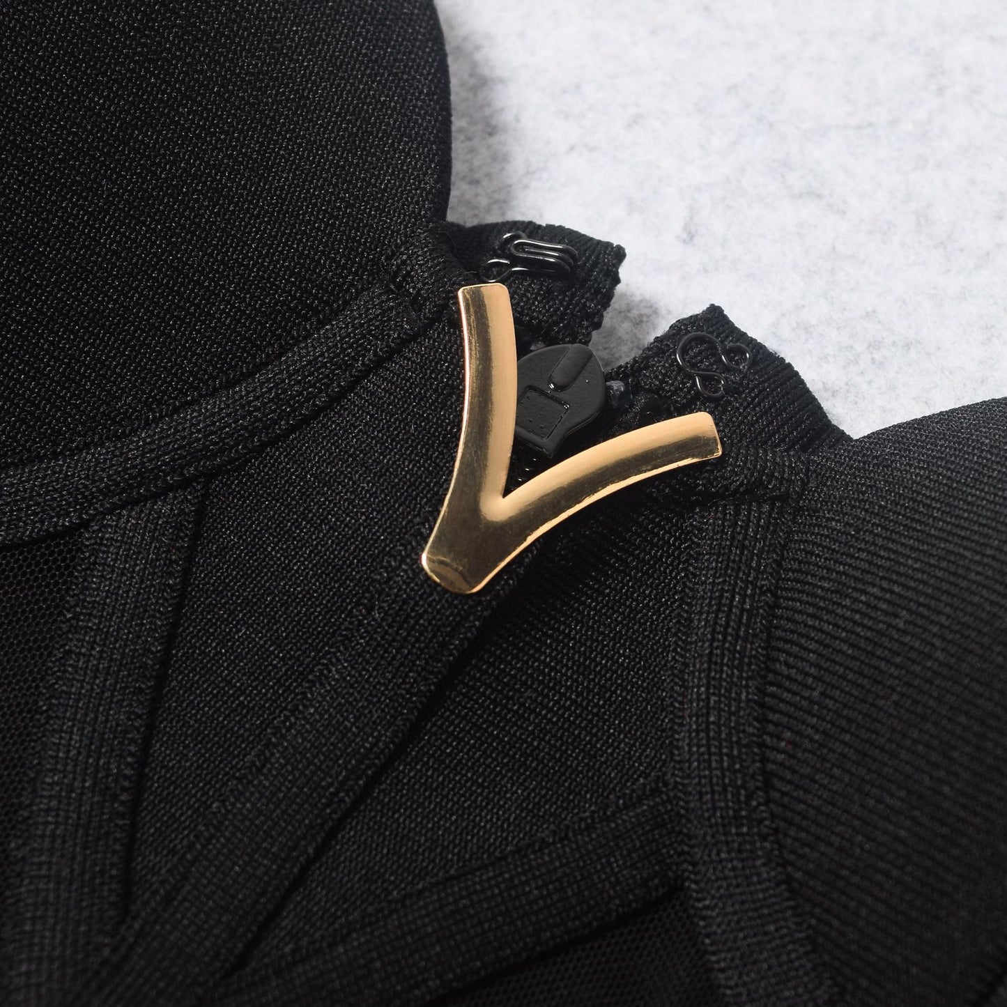 2024 Summer Cross-border Hepburn style little black dress high-end bandage dress diamond tube top sexy hot girl short skirt